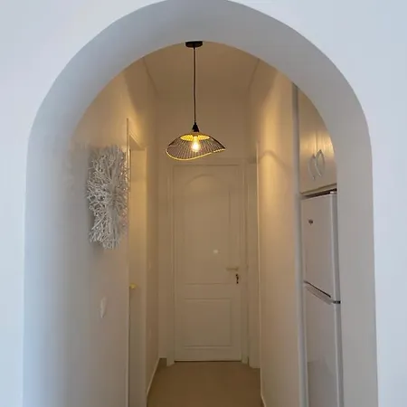 Lovely 2-bedroom In The Heart Of شقة *